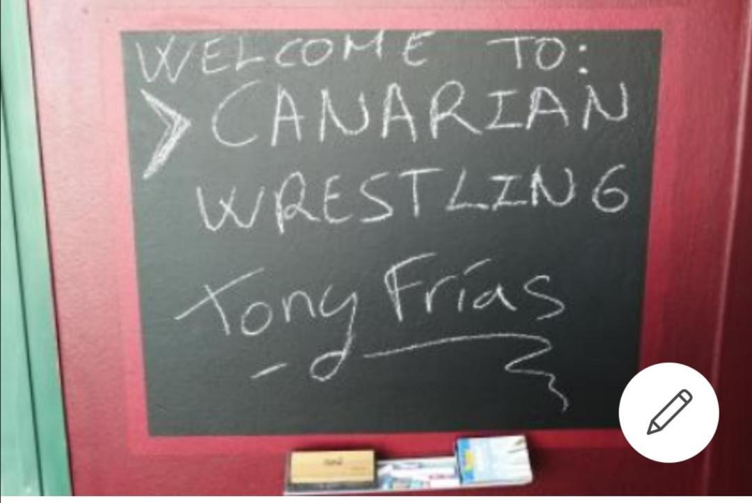Tony Frias - Canarian Wrestling 拉拉古纳 外观 照片